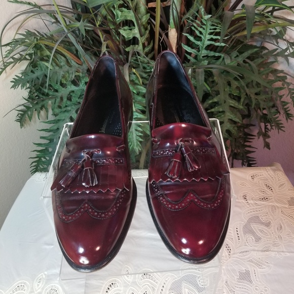 Johnston & Murphy Other - MEN SHOES GENTLY USED